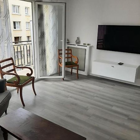 Appartement Cosy De Centre Ville Charenton-le-Pont Exterior photo